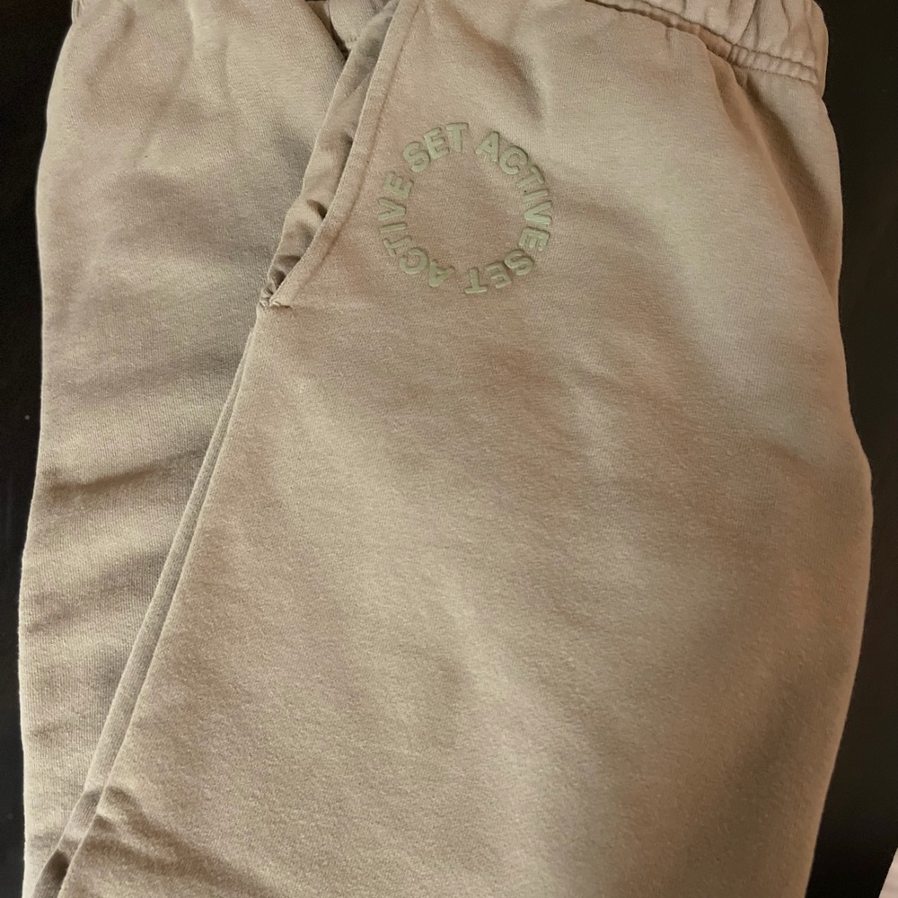 Sweatpant Small setactive olive green